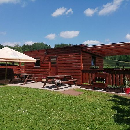 Вілла Ubytovani 67 Kuncice nad Labem Екстер'єр фото